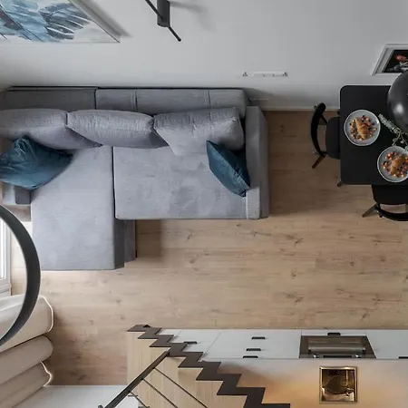 Loft 59 With Free Parking Lägenhet *